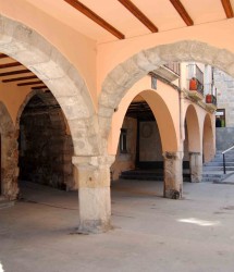 Plaça porxada del Bo-Bo